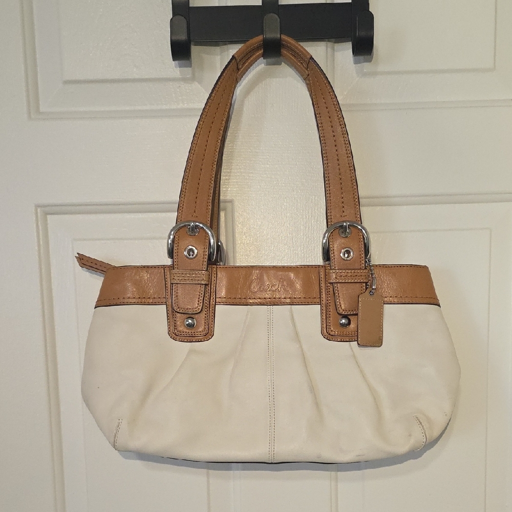 Elegant Cream and Tan Leather Handbag